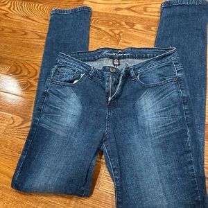 Kenneth Cole Jess Skinny Jeans size 29inseam  29 Dark wash